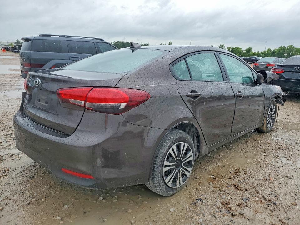 2018 KIA FORTE LX 3