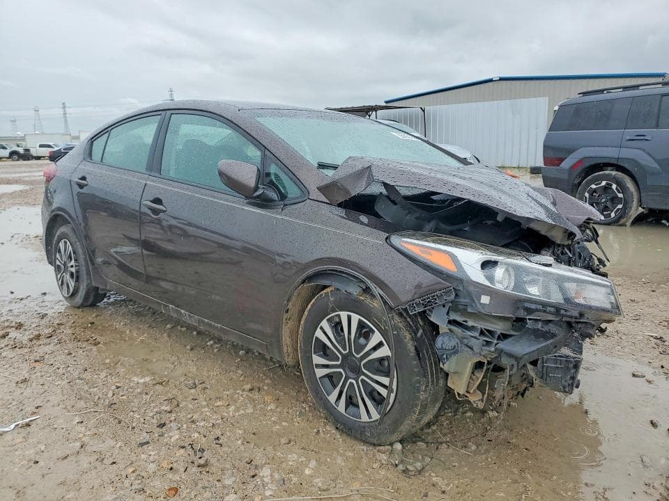 2018 KIA FORTE LX 4