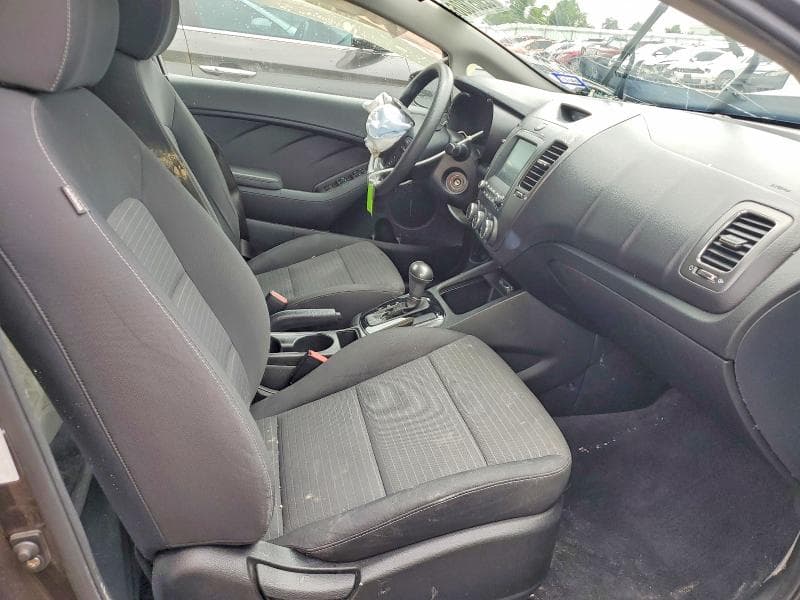 2018 KIA FORTE LX 7