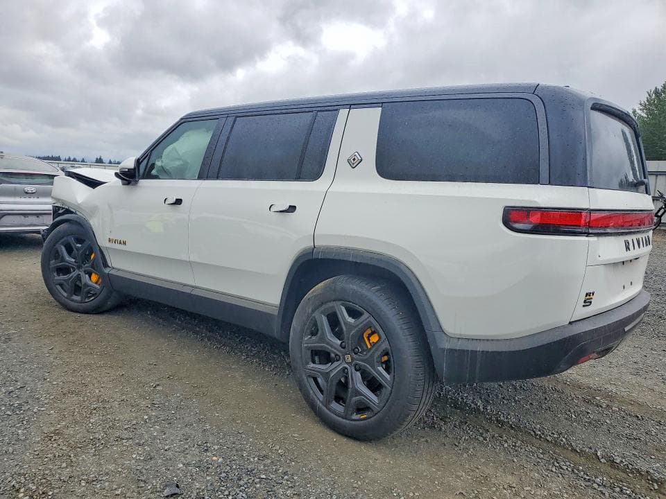 2026 RIVIAN R1S PREMIUM 2
