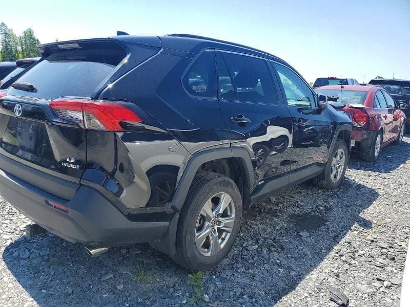 2024 TOYOTA RAV4 LE 3