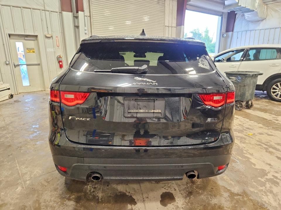 2018 JAGUAR F-PACE R - SPORT 6