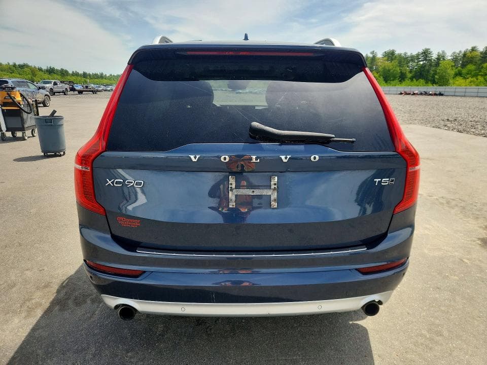 2019 VOLVO XC90 T5 MOMENTUM 6