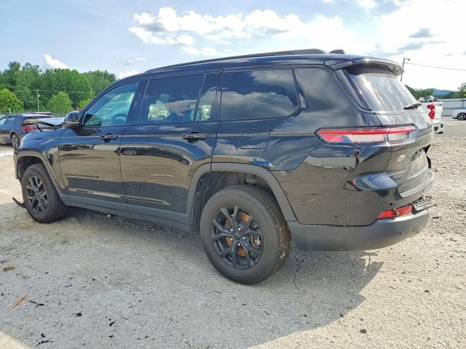 2024 JEEP GRAND CHEROKEE L LAREDO 2