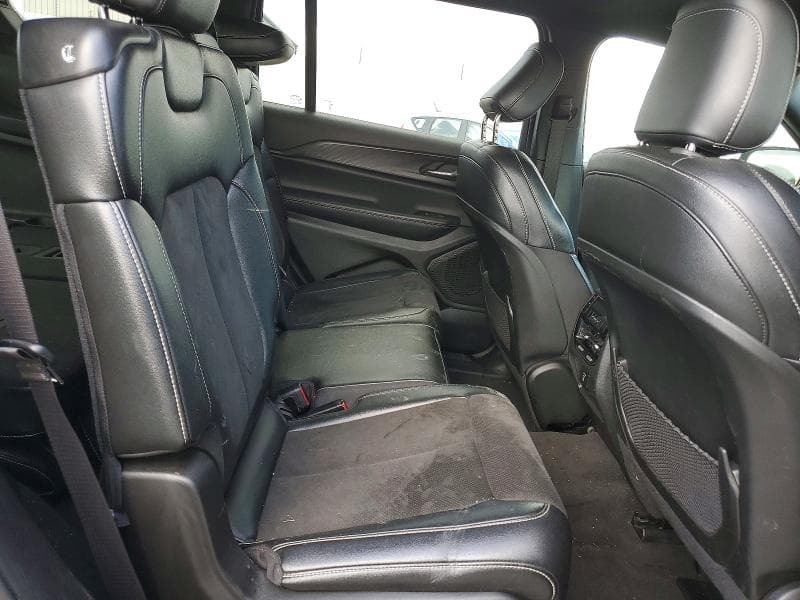 2024 JEEP GRAND CHEROKEE L LAREDO 11