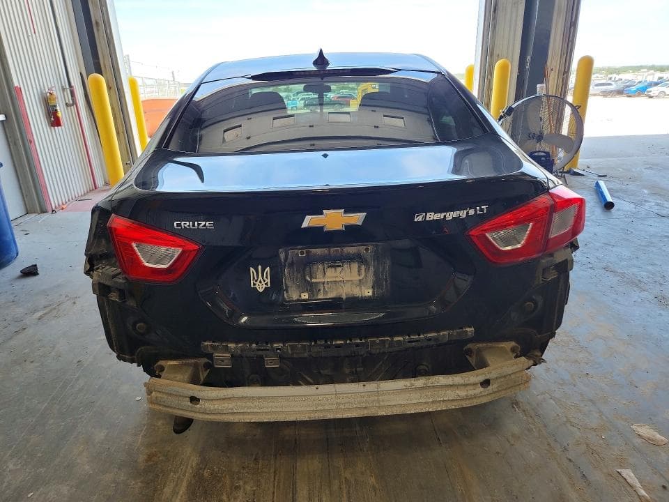 2017 CHEVROLET CRUZE LT LT 6