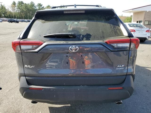 2024 TOYOTA RAV4 XLE 6