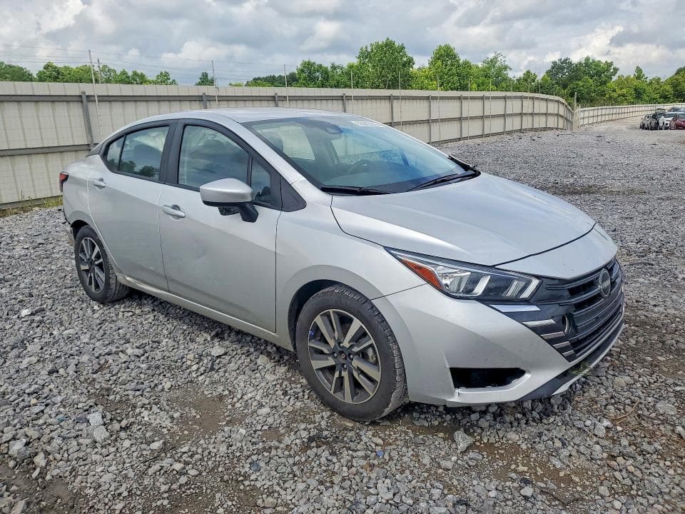 2023 NISSAN VERSA SV 4