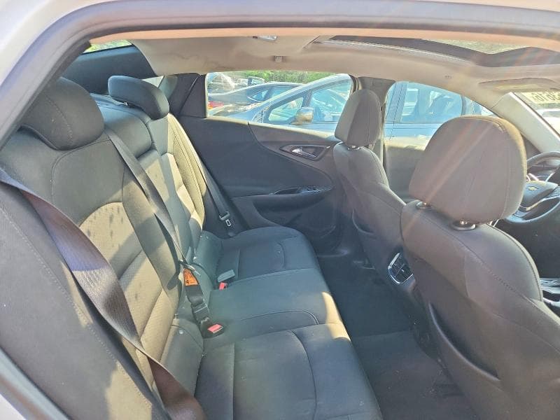 2018 CHEVROLET MALIBU LT 10