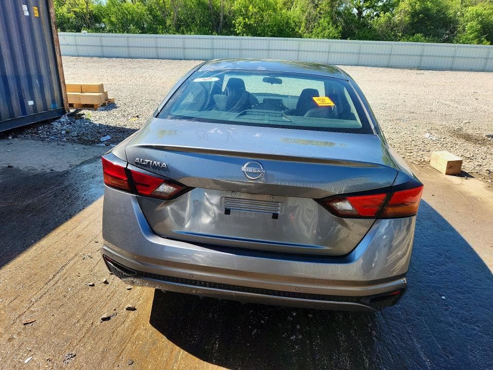 2023 NISSAN ALTIMA S 6