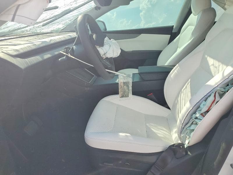 2026 TESLA MODEL Y 7