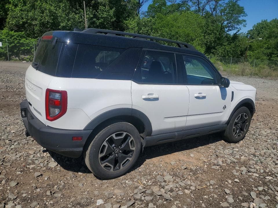 2022 FORD BRONCO SPORT OUTER BANKS 3