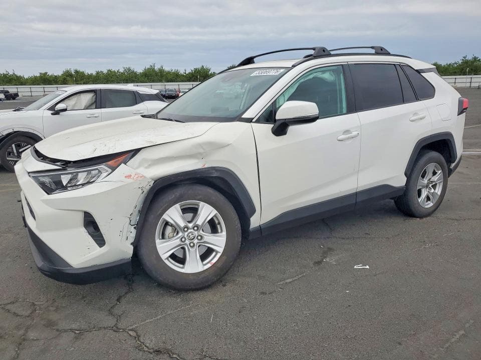 2021 TOYOTA RAV4 XLE - 1