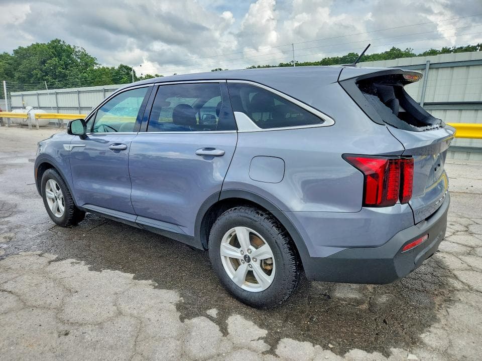 2022 KIA SORENTO LX 2