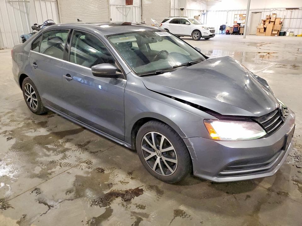 2017 VOLKSWAGEN JETTA SE SE 4