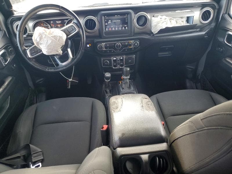 2020 JEEP WRANGLER UNLIMITED SAHARA 8