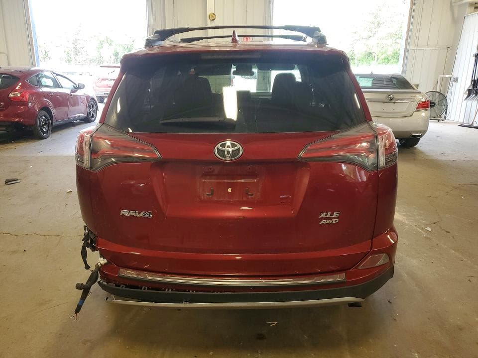 2018 TOYOTA RAV4 XLE XLE 6