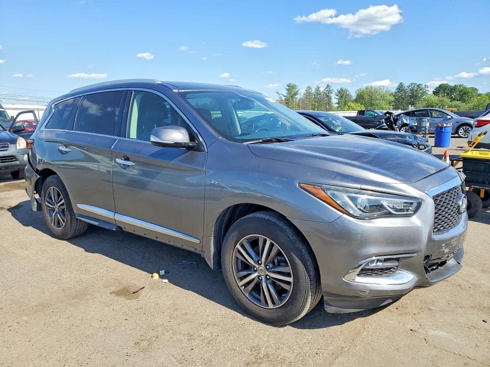 2017 INFINITI QX60 BASE 4
