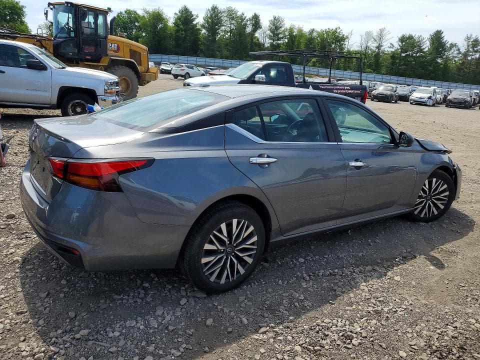 2025 NISSAN ALTIMA SV 3
