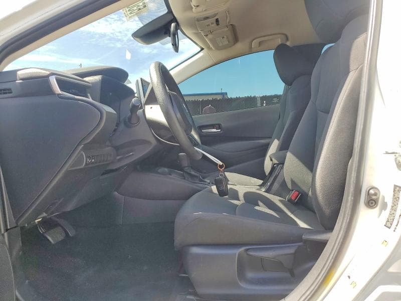2021 TOYOTA COROLLA LE 7