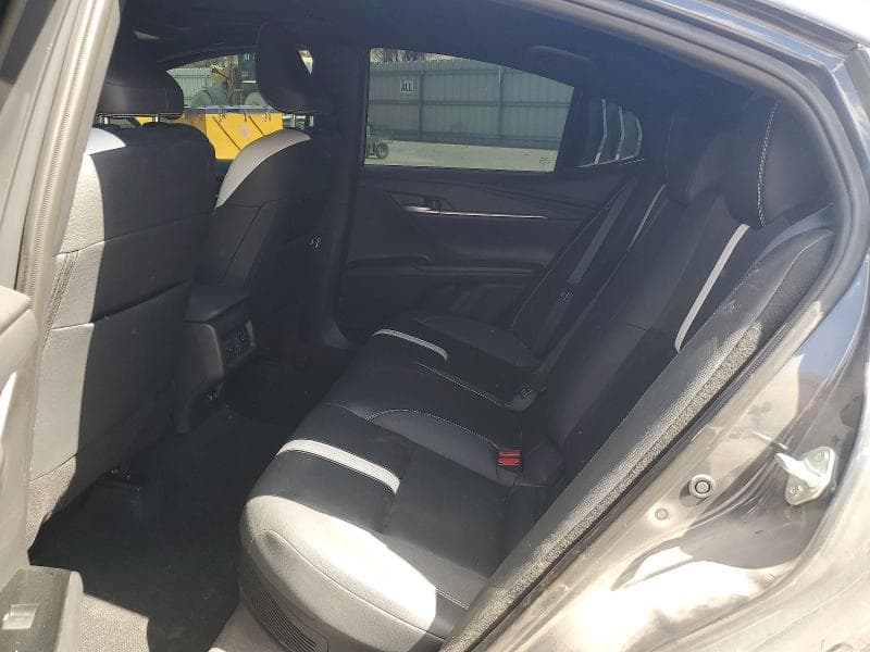 2025 TOYOTA CAMRY SE SE 10