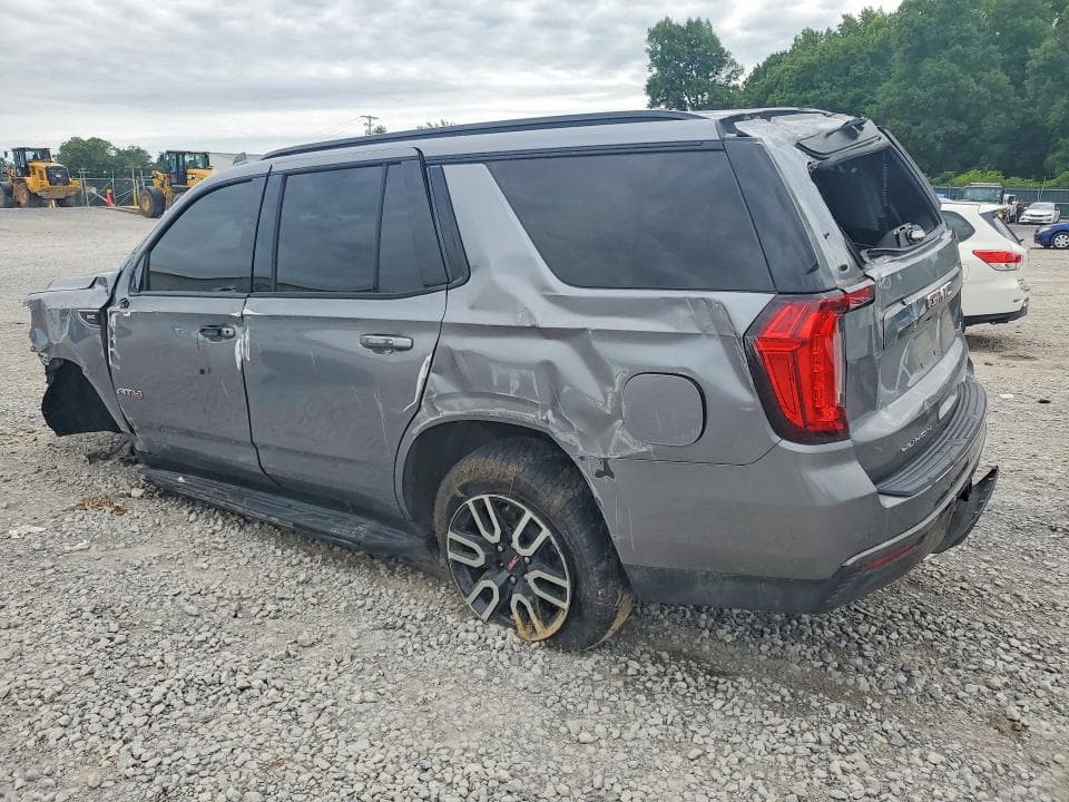 2021 GMC YUKON AT4 2