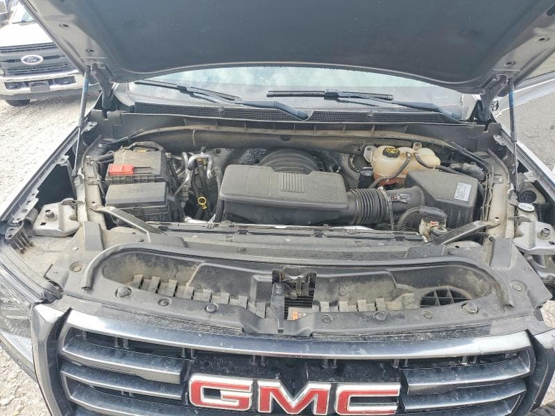 2021 GMC YUKON AT4 12