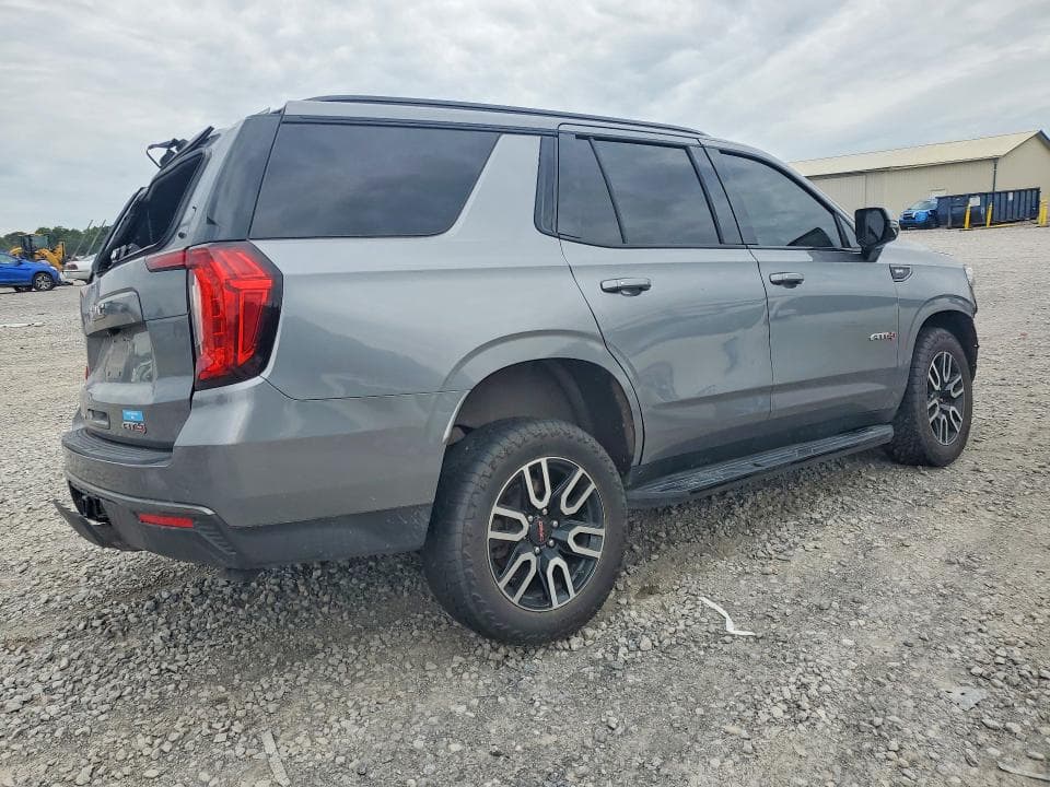 2021 GMC YUKON AT4 3
