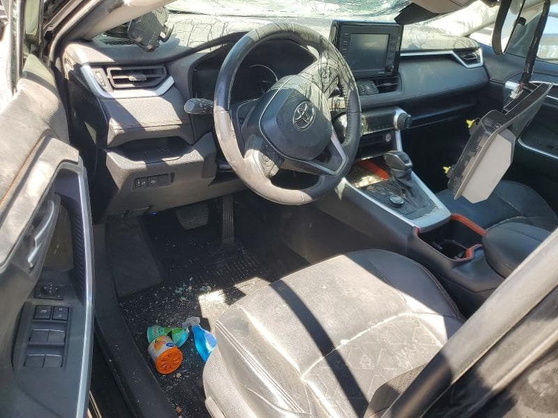 2022 TOYOTA RAV4 ADVENTURE 8