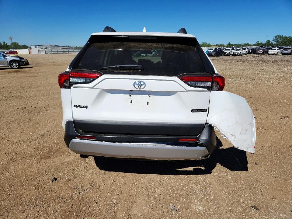2024 TOYOTA RAV4 ADVENTURE ADVENTURE 6
