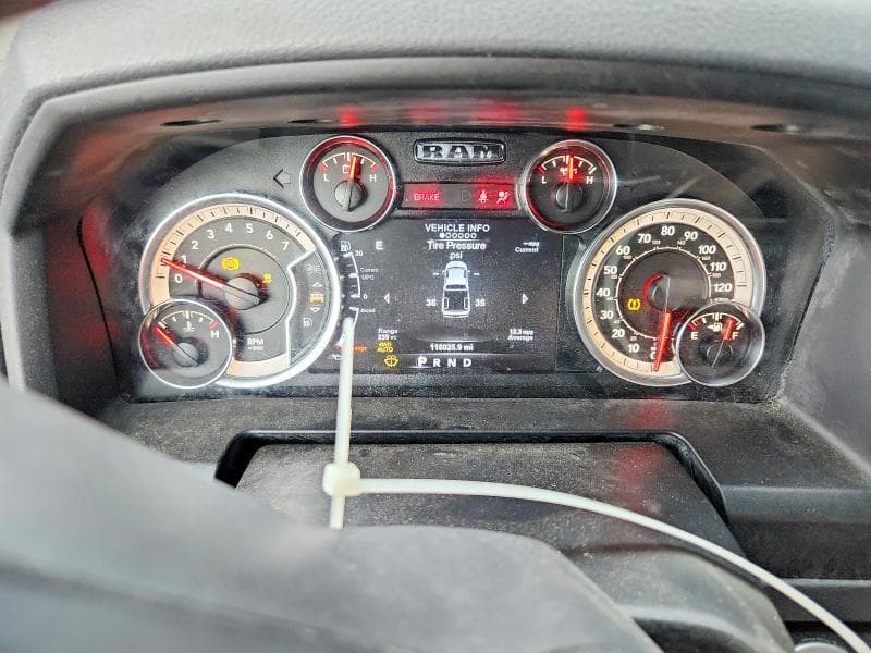 2018 RAM 1500 SLT 9