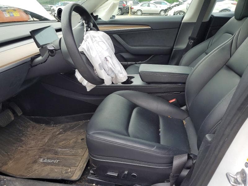 2023 TESLA MODEL 3 7