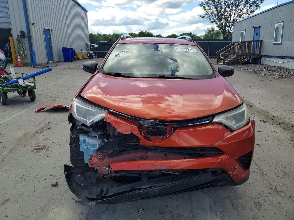 2016 TOYOTA RAV4 LE 5