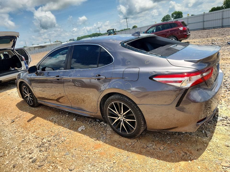 2021 TOYOTA CAMRY SE 2