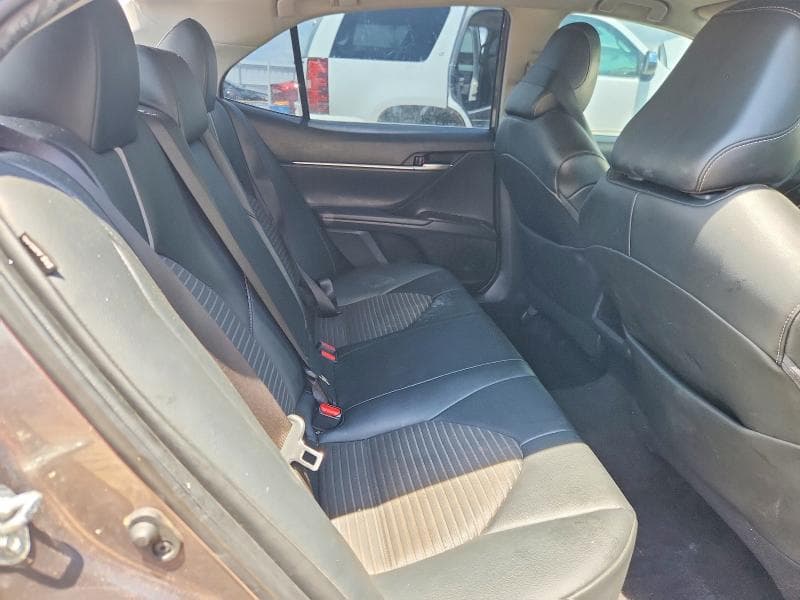 2021 TOYOTA CAMRY SE 10