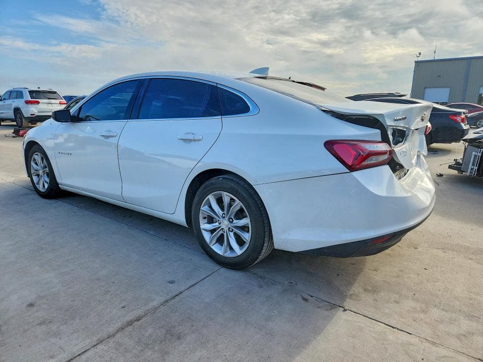 2022 CHEVROLET MALIBU LT 2
