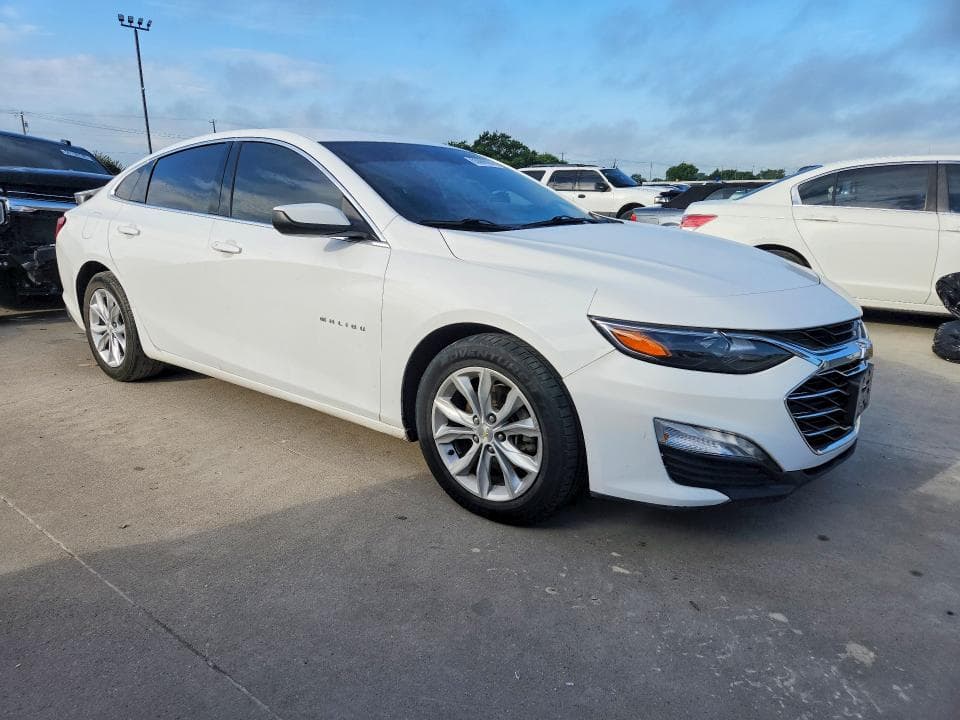 2022 CHEVROLET MALIBU LT 4