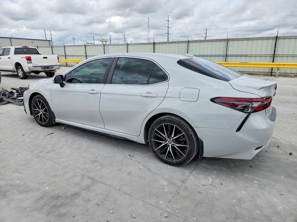2024 TOYOTA CAMRY SE SE 2