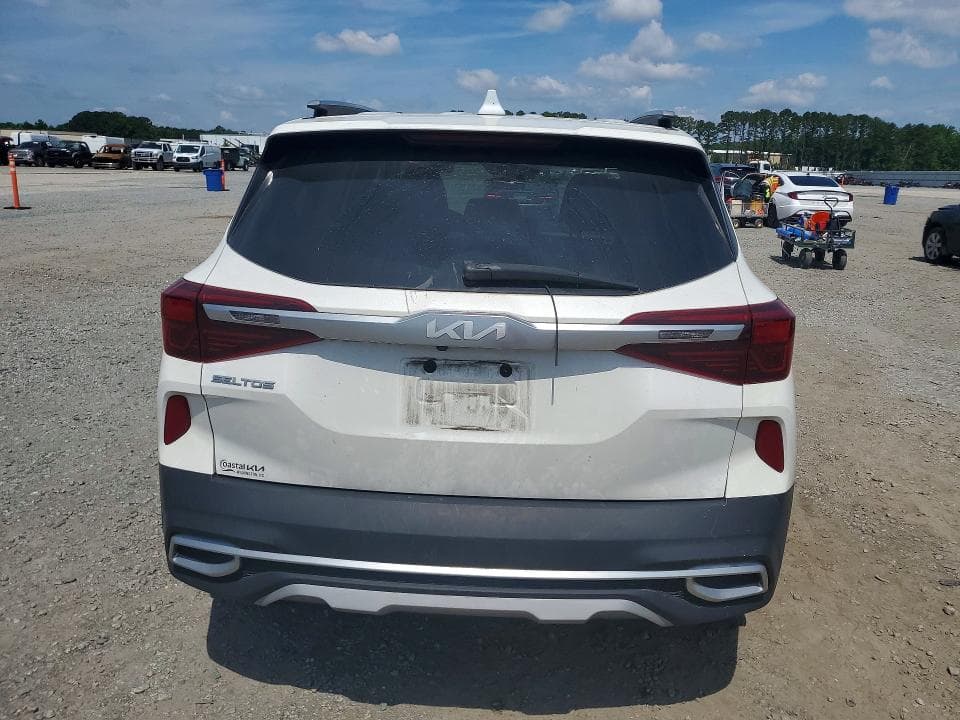 2023 KIA SELTOS S S 6