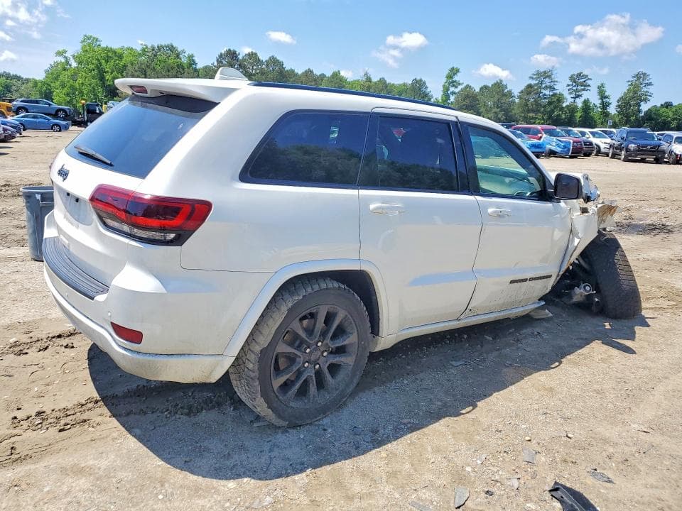 2018 JEEP GRAND CHEROKEE LAREDO 3