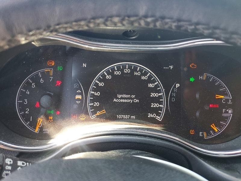 2018 JEEP GRAND CHEROKEE LAREDO 9