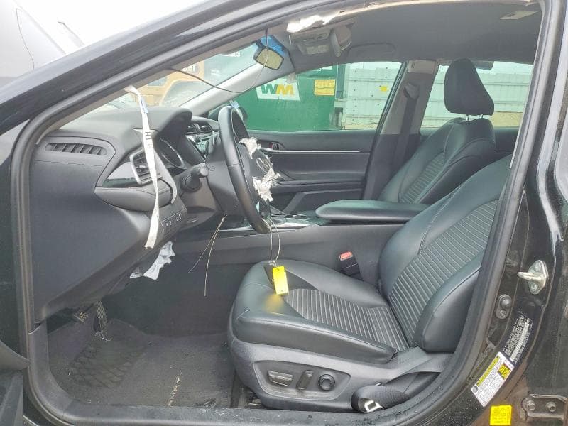 2019 TOYOTA CAMRY SE SE 7