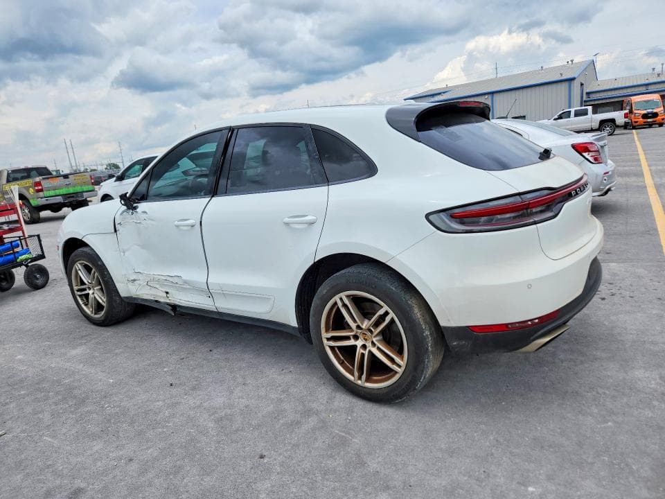 2019 PORSCHE MACAN 3