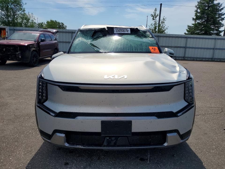 2026 KIA EV9 LAND LAND 5