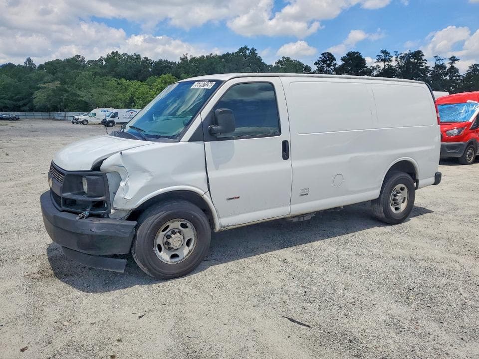 2017 CHEVROLET EXPRESS G2500 1
