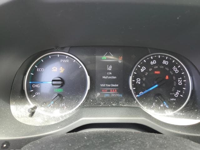 2022 TOYOTA RAV4 LE 9