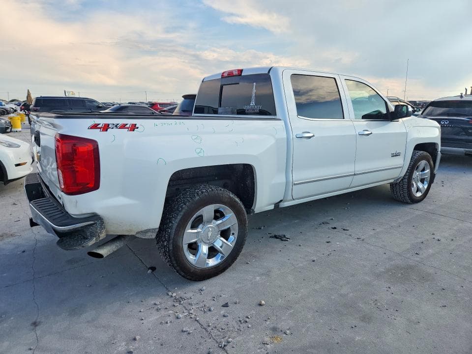 2018 CHEVROLET SILVERADO K1500 LTZ 3
