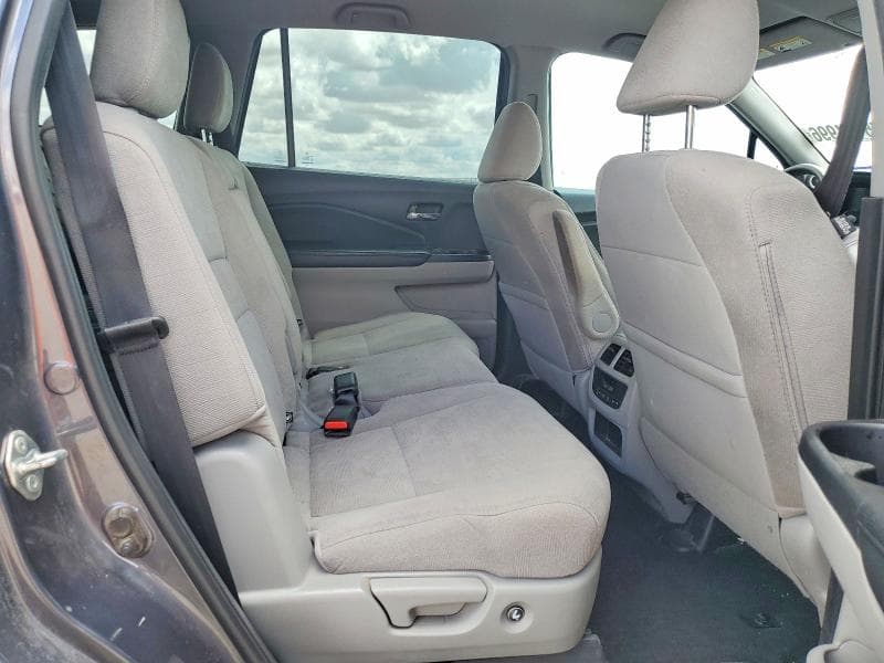 2019 HONDA PILOT EX 11