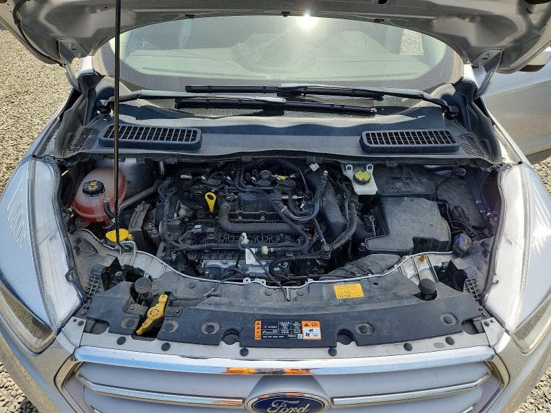 2019 FORD ESCAPE SE 12
