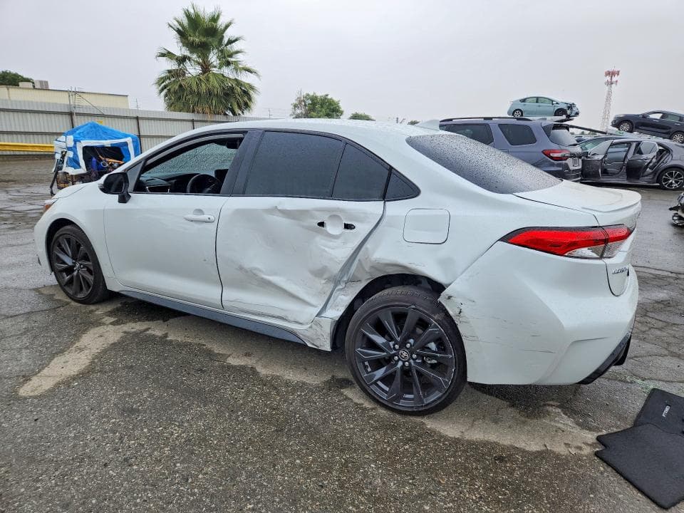 2026 TOYOTA COROLLA HYBRID SE 2
